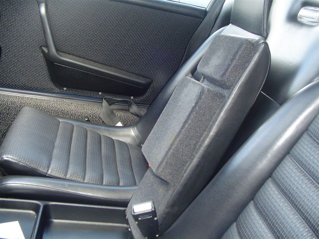 Ive never seen an arm rest with good foam. This one was perfect.