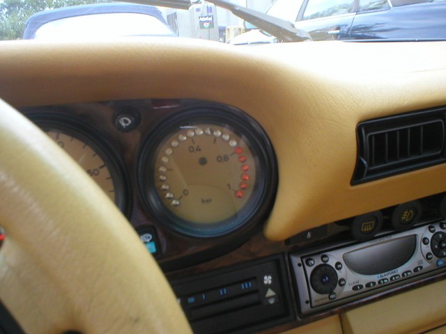 LED Boost gauge.