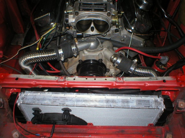 Got the new radiator in and added a cooling fan. 
