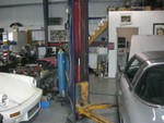 Wire harness hanging on the lift
